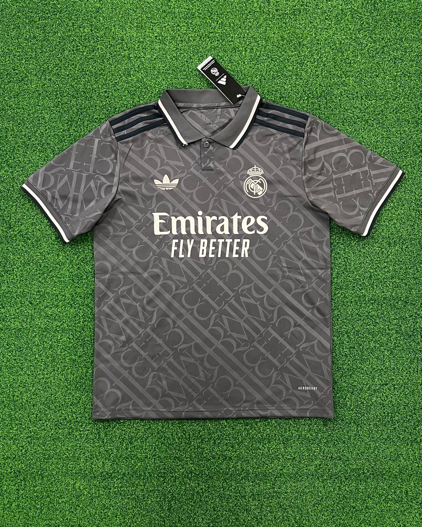 Camiseta Real Madrid 3a Equipación Temporada 24/25 color Gris