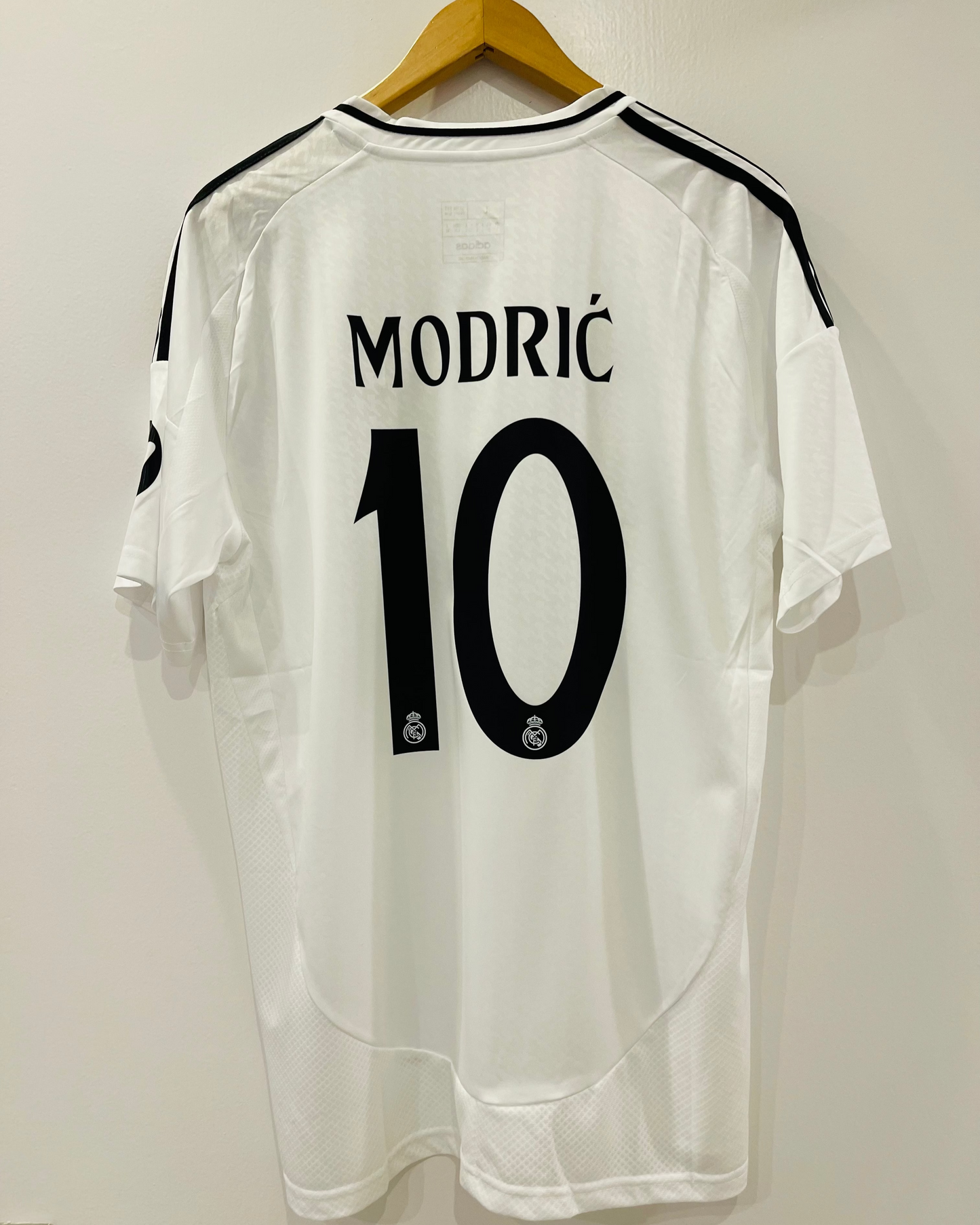 Camiseta Modrić Real Madrid Temporada 2024