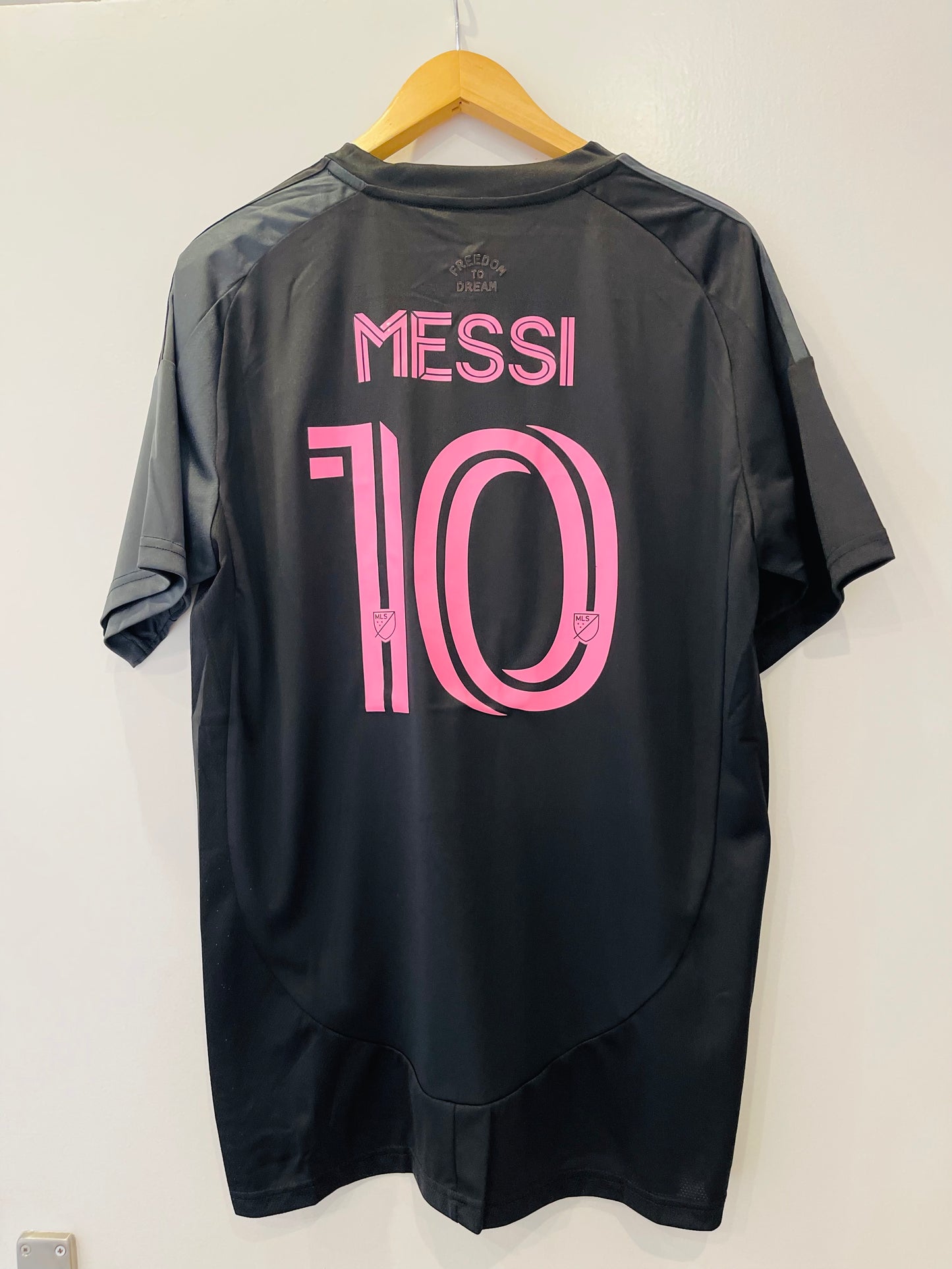Camiseta Messi Inter de Miami Temporada 25/26 color Negro