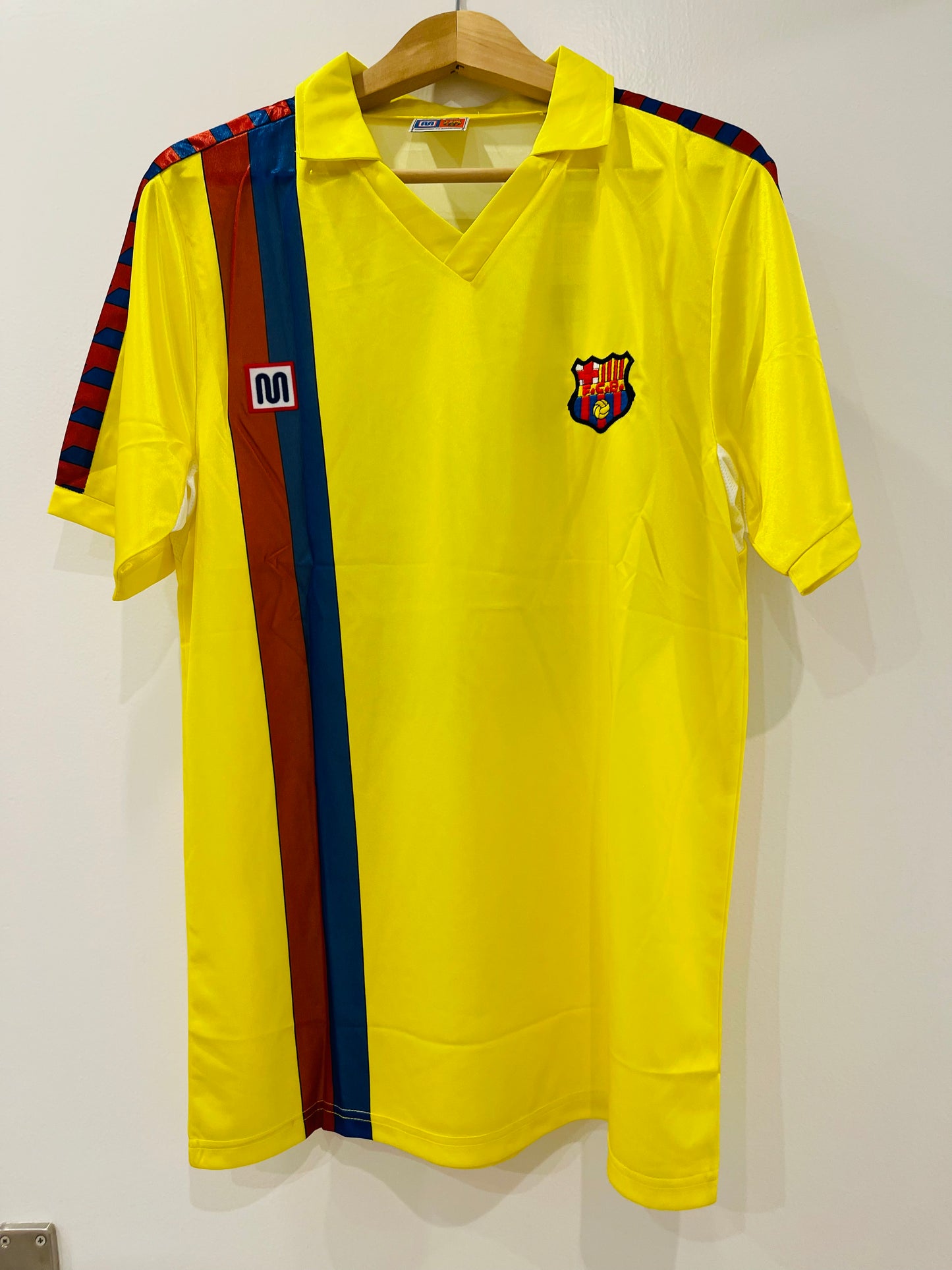 Camiseta Calderé FCB Temporada 1984