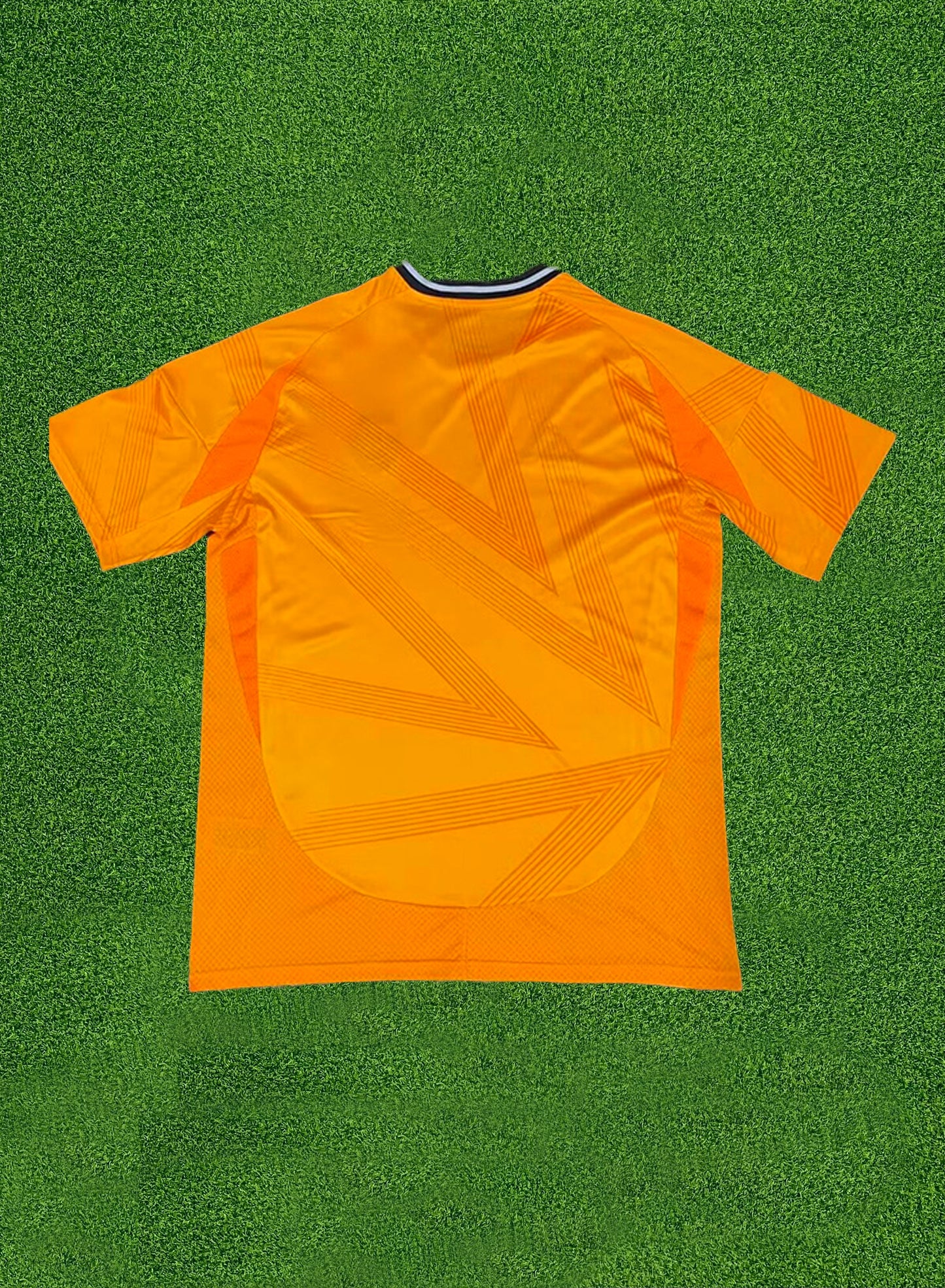 Camiseta Real Madrid 2a Equipación Temporada 25/25 color Naranja