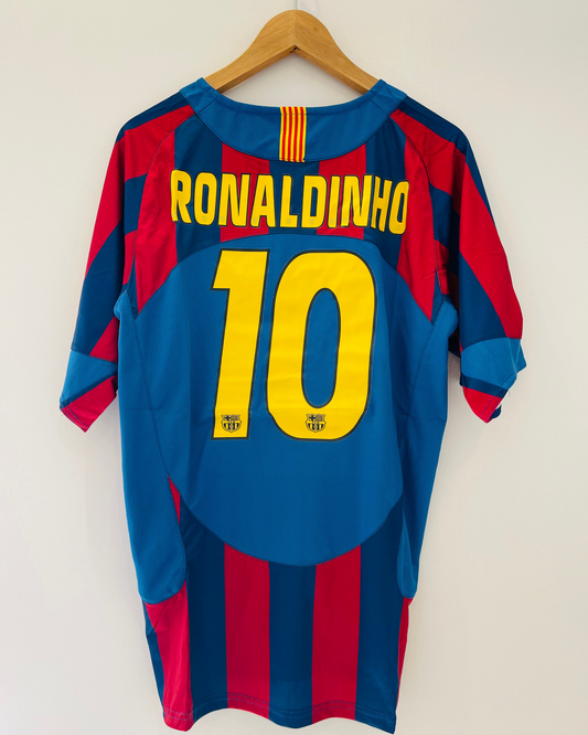 Camiseta Ronaldinho FCB Temporada 2006