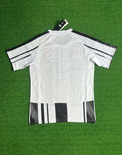 Camiseta Juventus 1a Equipación Temporada 25/26 color Blanco y Negro